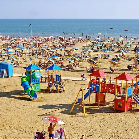 Apartment Enjoy Our Spacious Sea View Terrace In Bibione